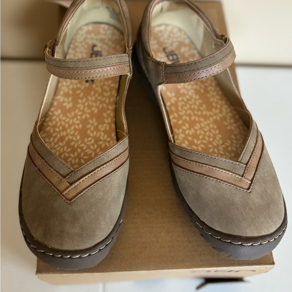 Women's Brown Mary Jane Shoes